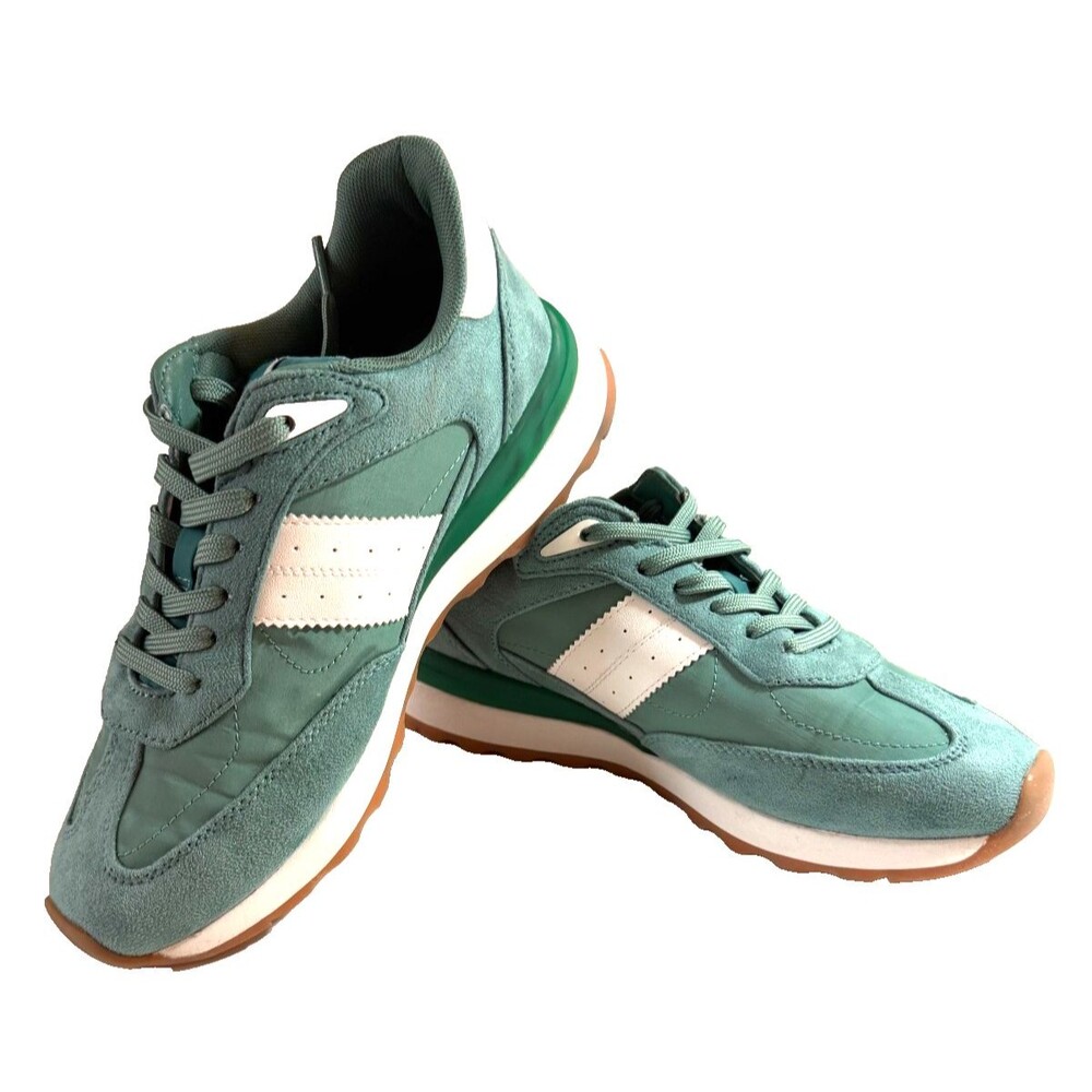 Sneakers Womens Steve Madden  Vintage Retro Size 7.5  green Sporty old school